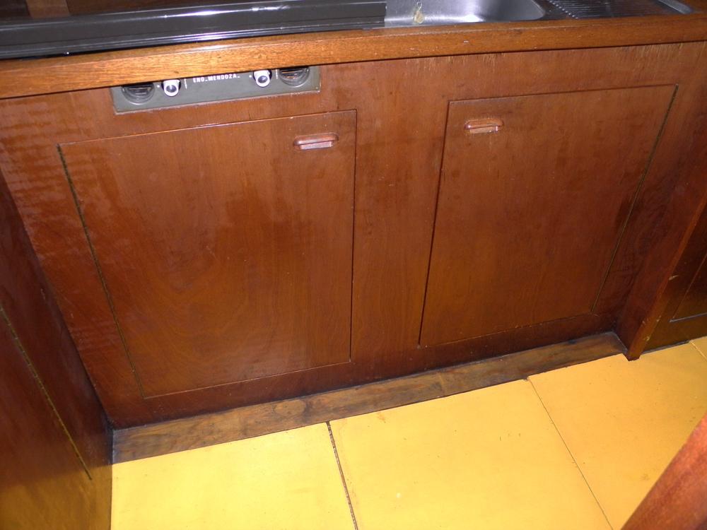 Fore ship, Accommodation